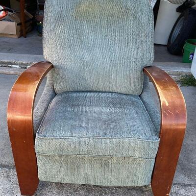 https://www.ebay.com/itm/114779084376	CF9205 Mid Century Modern Lounge / Club Chair Recliner La-Z-Boy UShip or Local Pickup		Auction
