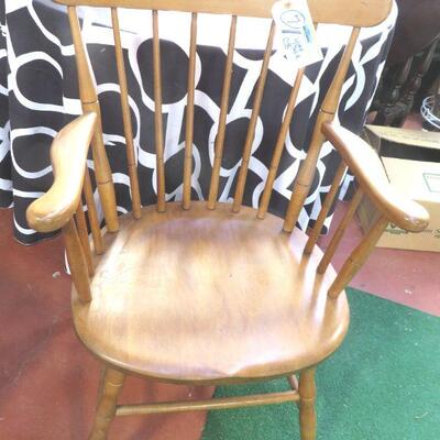 WINDSOR CHAIR