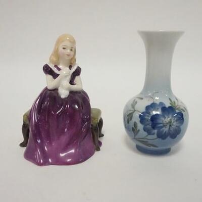 1065	LOT OF ROYAL COPENHAGEN VASE & ROYAL DOULTON FIGURINE AFFECTION, VASE IS 5 IN HIGH
