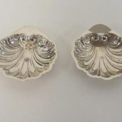 1062	STERLING SHELL FORM TABLE ACCESSORIES, GROUP OF 4, 1.8 TOZ

