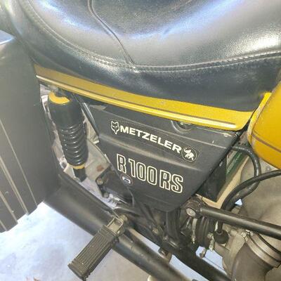 Metzeler BMW R100 RS Motorcycle with 42,652 miles