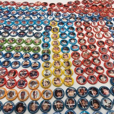 This lot contains a variety of baseball buttons from teams like the Pittsburgh Pirates to the Baltimore Orioles. Some players includes...