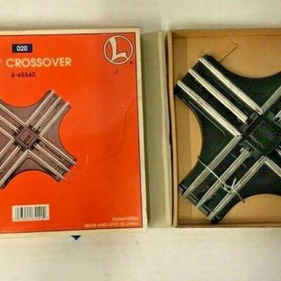 https://www.ebay.com/itm/124776561011	OR8009 VINTAGE TRAIN TRACK CROSSOVER CONNECTION		Auction
