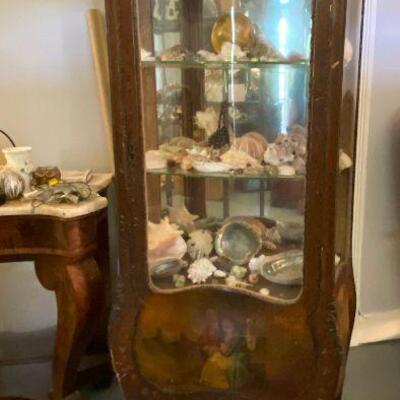 ME6018: Louis XV Display Cabinet
