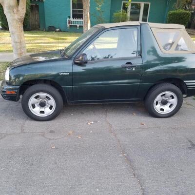 2002 Suzuki Vitara V4 convertible with 49,613K miles 