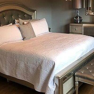 king size bedroom set silver & mirror  bed BUY IT NOW $ 125.00 Dresser with mirror   BUY IT NOW $ 225.00...