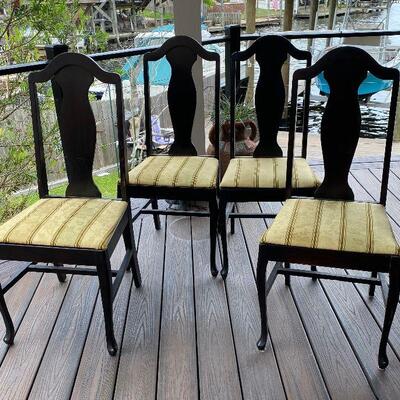 https://www.ebay.com/itm/124815464370	EL6111 Vintage 4 Dinning Room Chairs
