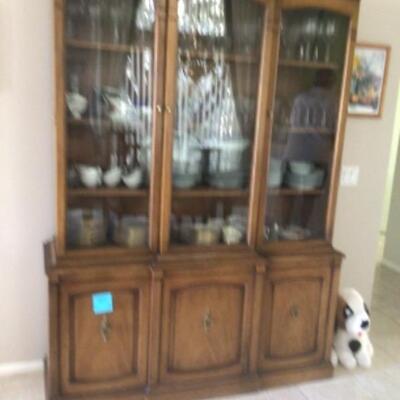 China cabinet $45