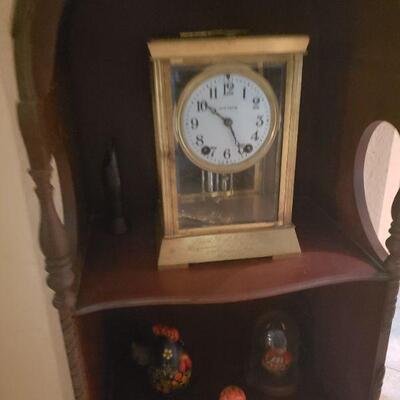 mantel clock