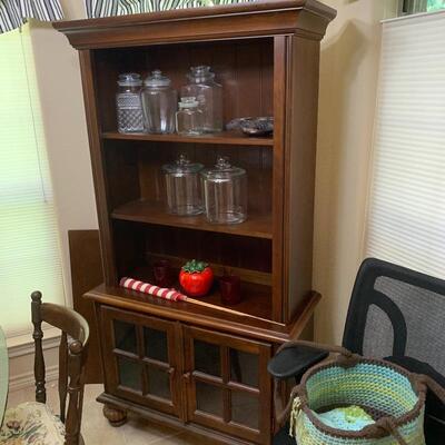 Kitchen hutch
