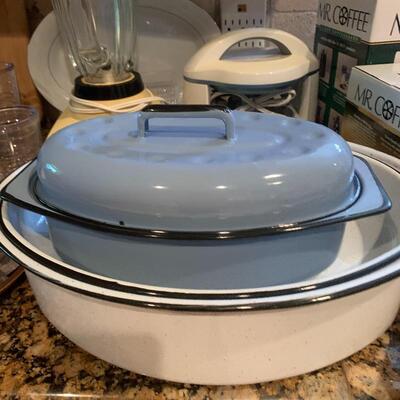 Roaster pans