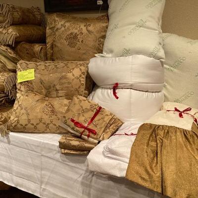 King sized bedding