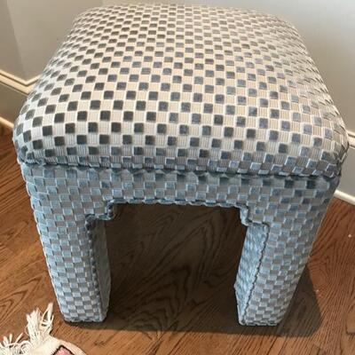 velvet ottoman $145
18 X 18 X 18"