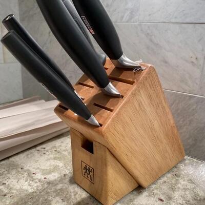 Henkels Knife Set with block