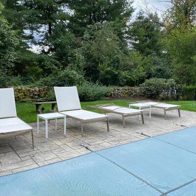 4 Frontgate Lounge Chairs