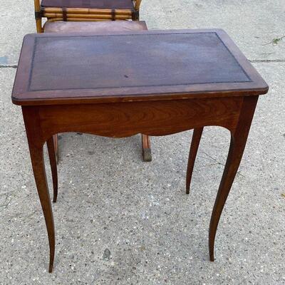 https://www.ebay.com/itm/115006550703	MC5010 - Vintage Thin Leg Accent Table Local Pickup	Auction
