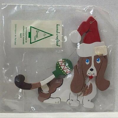 https://www.ebay.com/itm/115055883102	NC547 VINTAGE EMQEE CORP HAWAII CHRISTMAS ORNAMENT HOUND DOG & HAT NEW UNOPENED		Auction Starts...