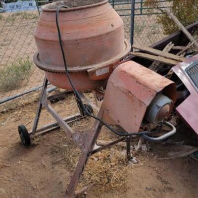 #3030 â€¢ Cement Mixer