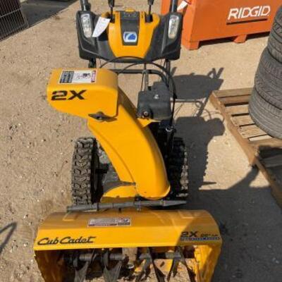 #1175 â€¢ Cub Cadet Snow Blower
Cub Cadet 2x 26â€ Hp Snow Blower. 