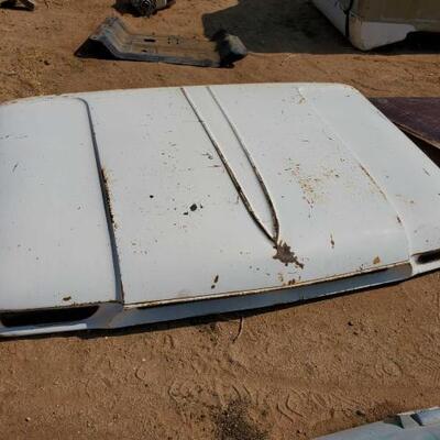 #2016 â€¢ Chevrolet Pickup Hood