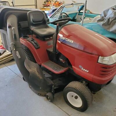 #4016 â€¢ Craftsman GT5000 Ride Along Law Mower
