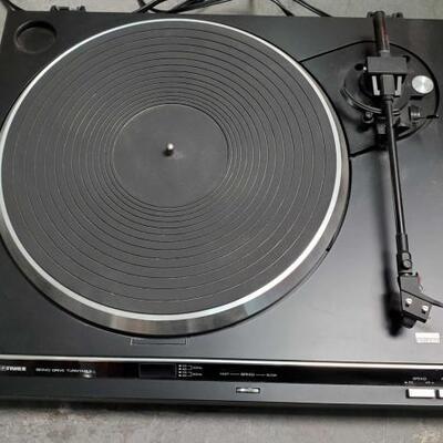 #2870 â€¢ Fisher Vinyl Record Player: 