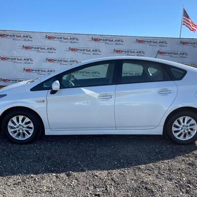 CURRENT SMOG
Year: 2015
Make: Toyota
Model: Prius Plug-In
Vehicle Type: Passenger Car
Mileage: 76,718 Plate:
Body Type: 4 Door Hatchback...