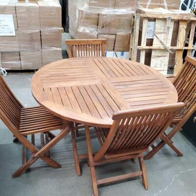 #2814 â€¢ Foldable Wooden Dinning Table and ChairsFoldable Wooden Dinning Table and Chairs 4 Table Measurements: Width: 48" Height:...