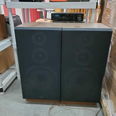 #2878 â€¢ Speakers