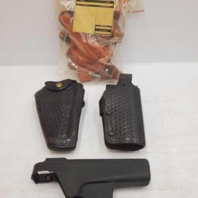 #2706 â€¢ Leather Holsters, Glock 45 Holster, Galco Glock 17 Leather Right Hand Holster/Harness