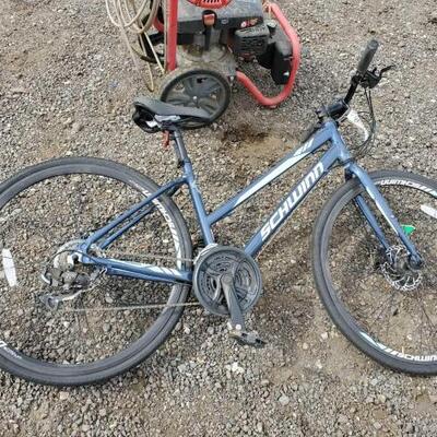 #80212 â€¢ Schwinn Circuit 7-Speed Bicylce