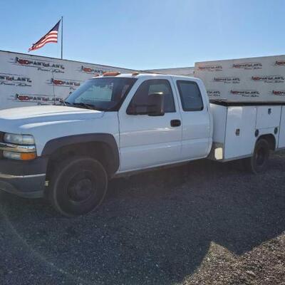#61 â€¢ Chevrolet 3500 Truck
CURRENT SMOG
VIN: 1GBJC39U02F200285
Mileage: 240332

Salvage Title 