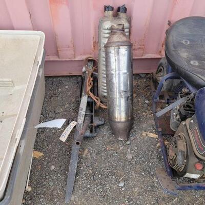 #80006 â€¢ Car Jack, Grade Steak, Catalytic Converter and Muffler