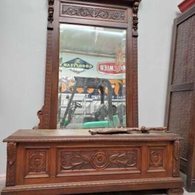 #2932 â€¢ Foyer Mirror and Bench: Foyer Mirror and Bench Mirror Measurements: Height: 81.5" Length: 57" Width: 7" Bench...