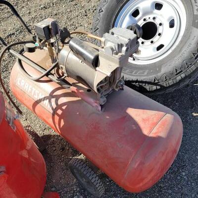 #80142 â€¢ Craftsman 33 Gal Air Compressor: Craftsman 33 Gal Air Compressor.