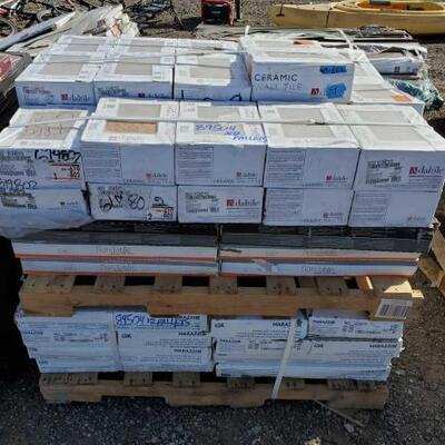 #89504 â€¢ Ceramic Tile: Brands Include Marazzi, Floridatile, And Daltile. 