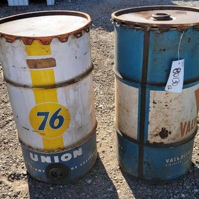#80130 â€¢ (2) Oil Drums: 76 Union and Valvoline Oil Drums.