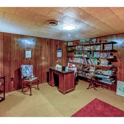 Pricing:  Books  Paperback $0.25  Hard cover $0.50   Briefcase $1   Clock $3      Pillow $5    Rug $7      Bookshelf $5         Lamp $10...