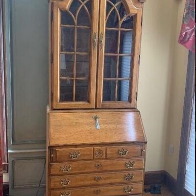 Thomasville lighted Secretary Desk