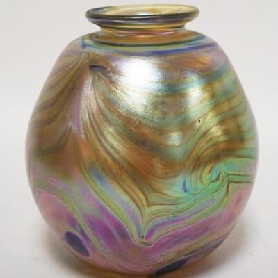 1289	STUDIO ART GLASS VASE, 6 1/4 IN HIGH
