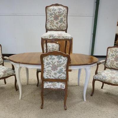 1219	ETHAN ALLEN TABLE W/ 5 CHAIRS *COUNTRY GRAND* TABLE HAS 2-18 IN SKIRTED LEAVES, 70 1/2 IN X 42 IN CLOSED.  2 ARM & 3 SIDE,...