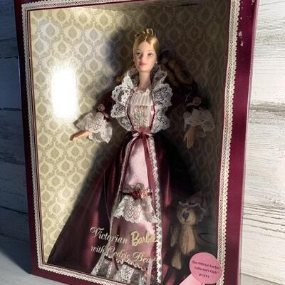 NIB Victorian Collector Club Barbie w/ Cedric Bear