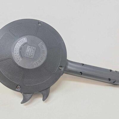 1768	

KCI Mag Glock Type 9mm Luger 50 Round
Drum Magazine for Easy Loading Compatible with Glock 17, 18, 19, 26 and 3