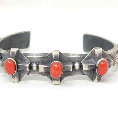 #620 â€¢ Native American Sterling Silver Coral Engraved Cuff: Sunning sterling silver cuff has 3 coral stone accents. Weighs Approx 40.2g...