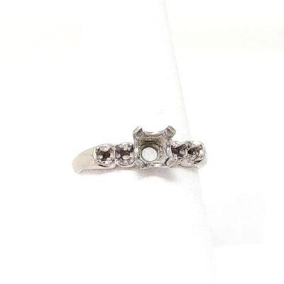 #2074 â€¢ 14k White Gold Ring Mount, 3.1g