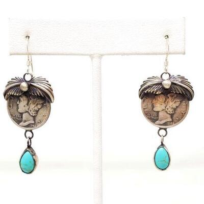 #660 â€¢ Beautiful Native American Navajo Kingman Turquoise Sterling Silver Mercury Dime Earrings
Up for sale is this tremendous Navajo...