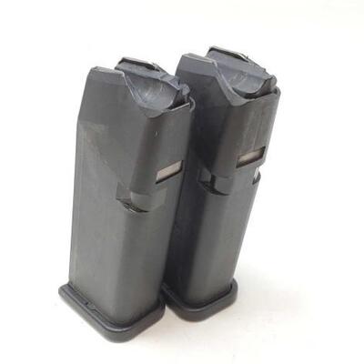  #1734 â€¢ (2) 15 Round 9mm/.40 Glock Magazines
