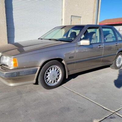 #190 â€¢ 1994 Volvo 850 Series:Year: 1994
Make: Volvo
Model: 850 Series
Vehicle Type: Passenger Car
Mileage:67244
Plate: 3JRE602
Body...