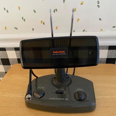 Radio Shack VHF?UHF/FM Antenna