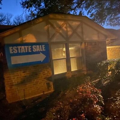 Estate sale photo